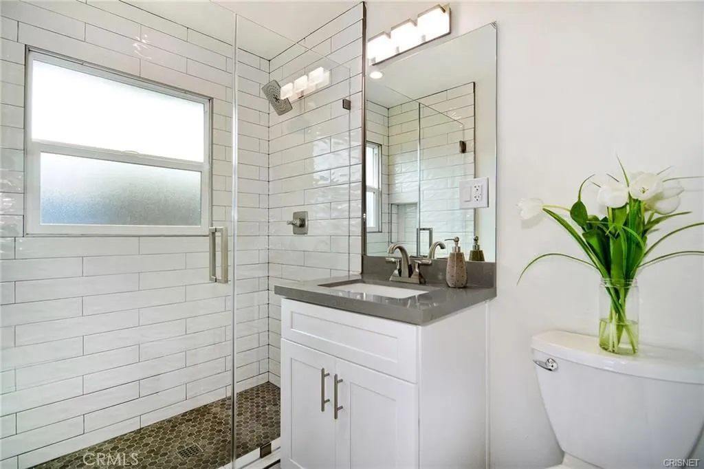 7509 Kentland Avenue, West Hills, CA, 91307