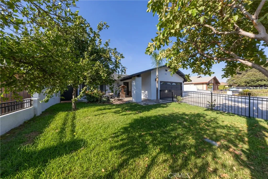 Fontana, CA 92335