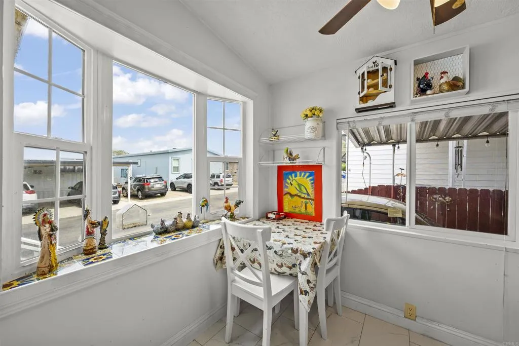 https://cdn.realtyfeed.com/cdn/127/306692642/04b12793013128670bad269e4888dce9.webp