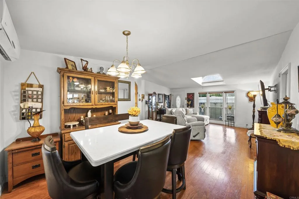 https://cdn.realtyfeed.com/cdn/127/306692642/1319fc2a06421118fee86dc5daa3d667.webp