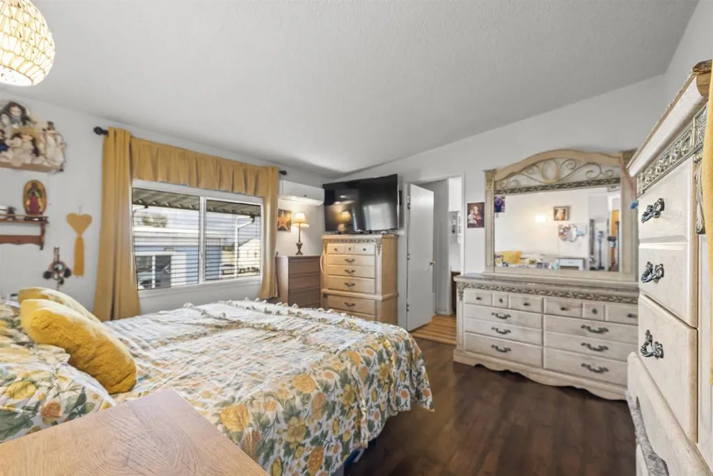 https://cdn.realtyfeed.com/cdn/127/306692642/9e4bdb8966b9d2c30d3c83543588e3bf.webp