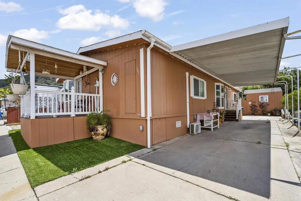 https://cdn.realtyfeed.com/cdn/127/306692642/eda0135caa373cfbe8d6d727eed6e6f0.webp
