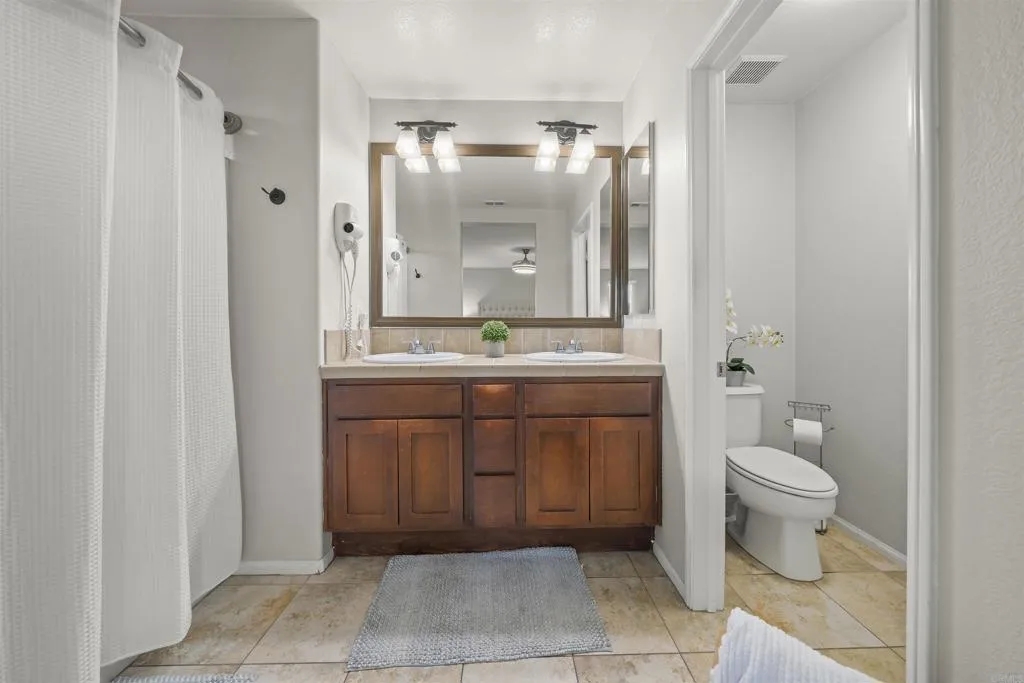https://cdn.realtyfeed.com/cdn/127/306692645/1c47cfc90faa4b22f4a75a4a4be702d1.webp