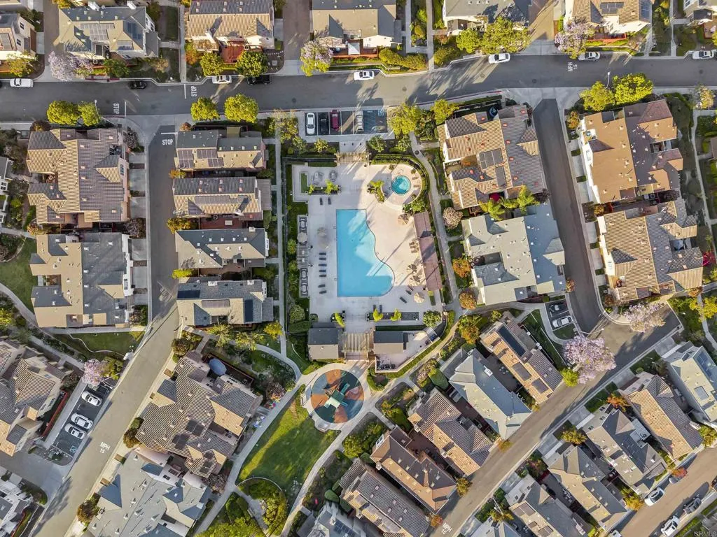https://cdn.realtyfeed.com/cdn/127/306692645/5c74c00dc9e33d9ba0898d599dc12a42.webp