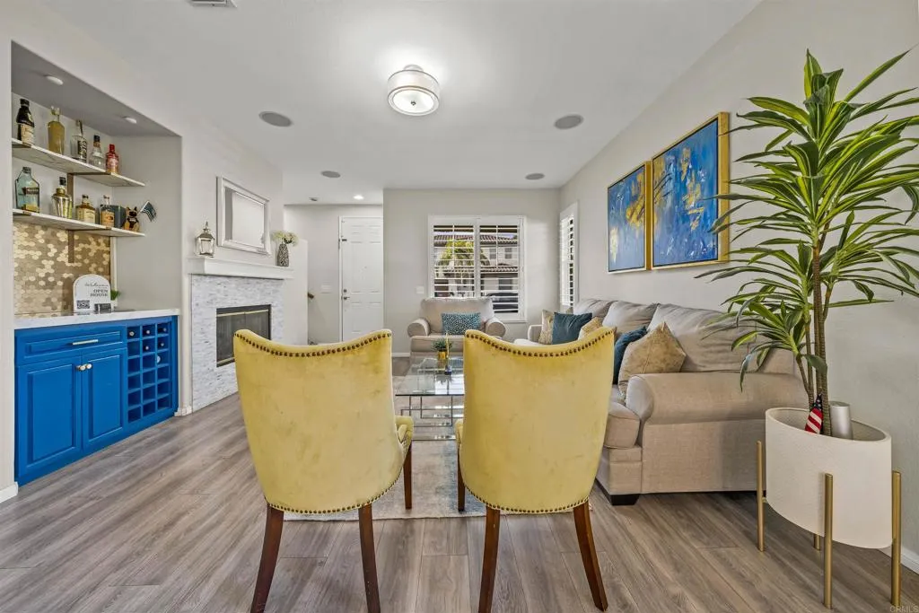 https://cdn.realtyfeed.com/cdn/127/306692645/71146676d6cfb703a7e2ffc05c4afb05.webp
