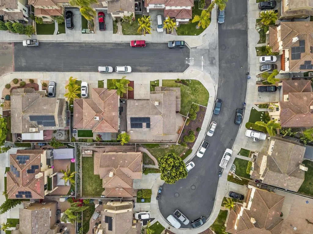 https://cdn.realtyfeed.com/cdn/127/306692645/b24995028ffdb4cfcd6ab4329f41cff7.webp
