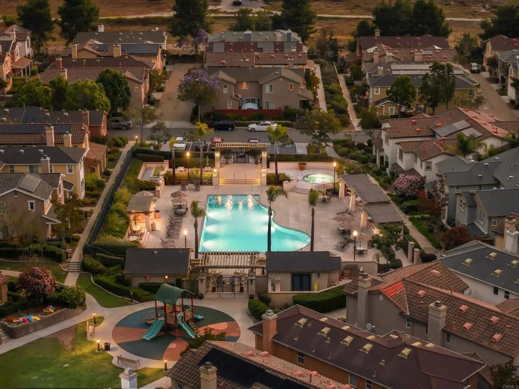 https://cdn.realtyfeed.com/cdn/127/306692645/c7818e94b94ec3b5e63f6805ed9b257f.webp