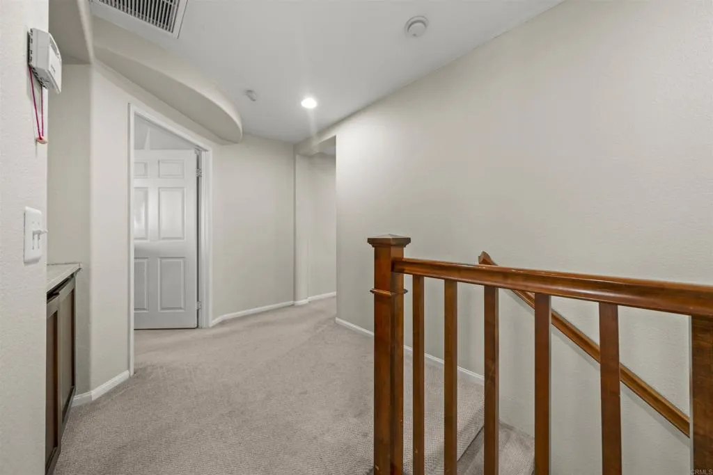https://cdn.realtyfeed.com/cdn/127/306692645/d89930f30a9da1fa69a3ac47576403f3.webp