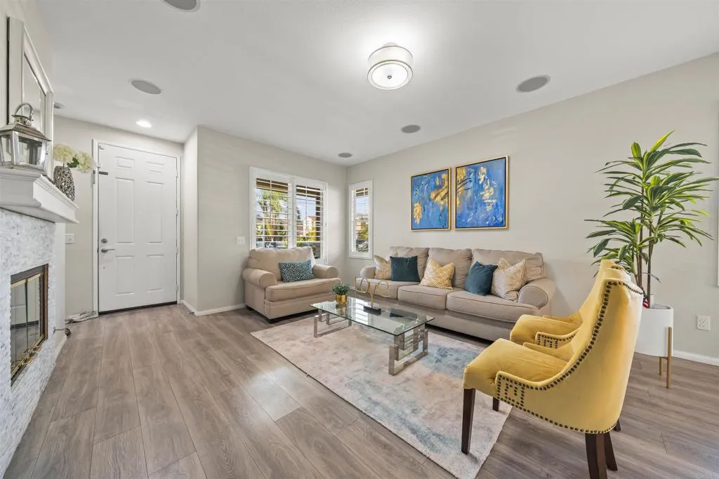 https://cdn.realtyfeed.com/cdn/127/306692645/ecd08b35cf673b33d8c3d87e106e59ea.webp