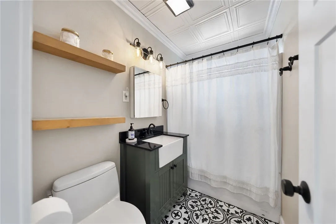 https://cdn.realtyfeed.com/cdn/127/306692650/2c807820b8b9602da5227514058eb425.webp