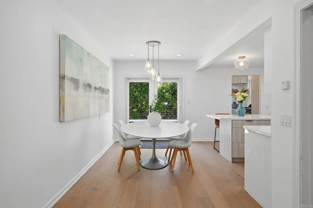 https://cdn.realtyfeed.com/cdn/127/306692652/95b83689437941fe017ceb0da9919ae5.webp