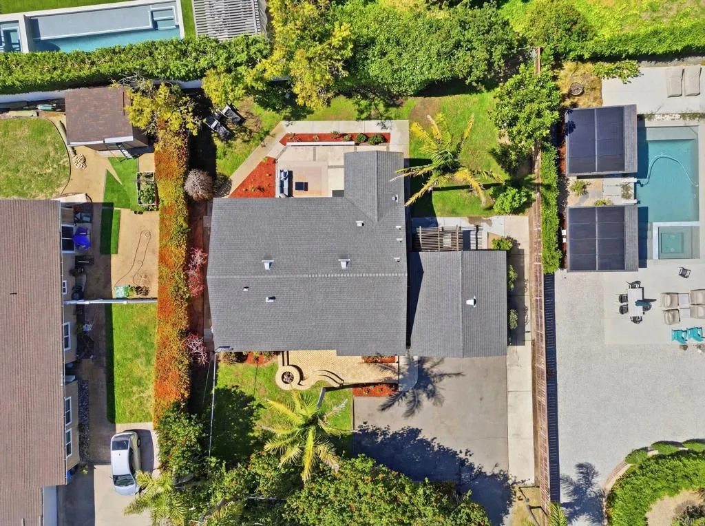 637 Rios Avenue, Solana Beach, CA, 92075