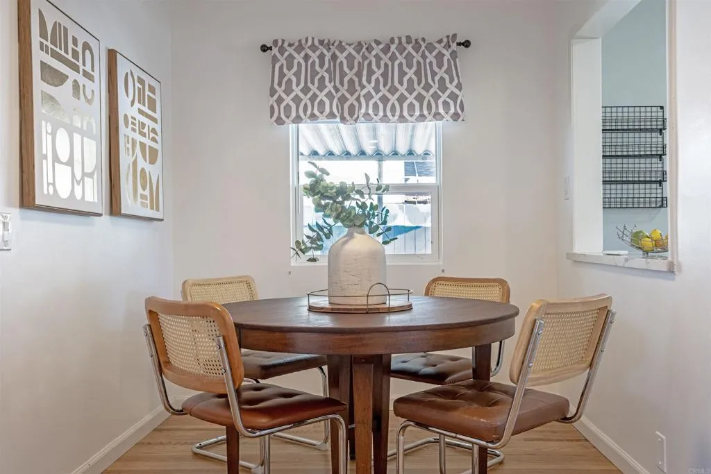 https://cdn.realtyfeed.com/cdn/127/306692658/829372049739177090fde00a6c9f97c3.webp