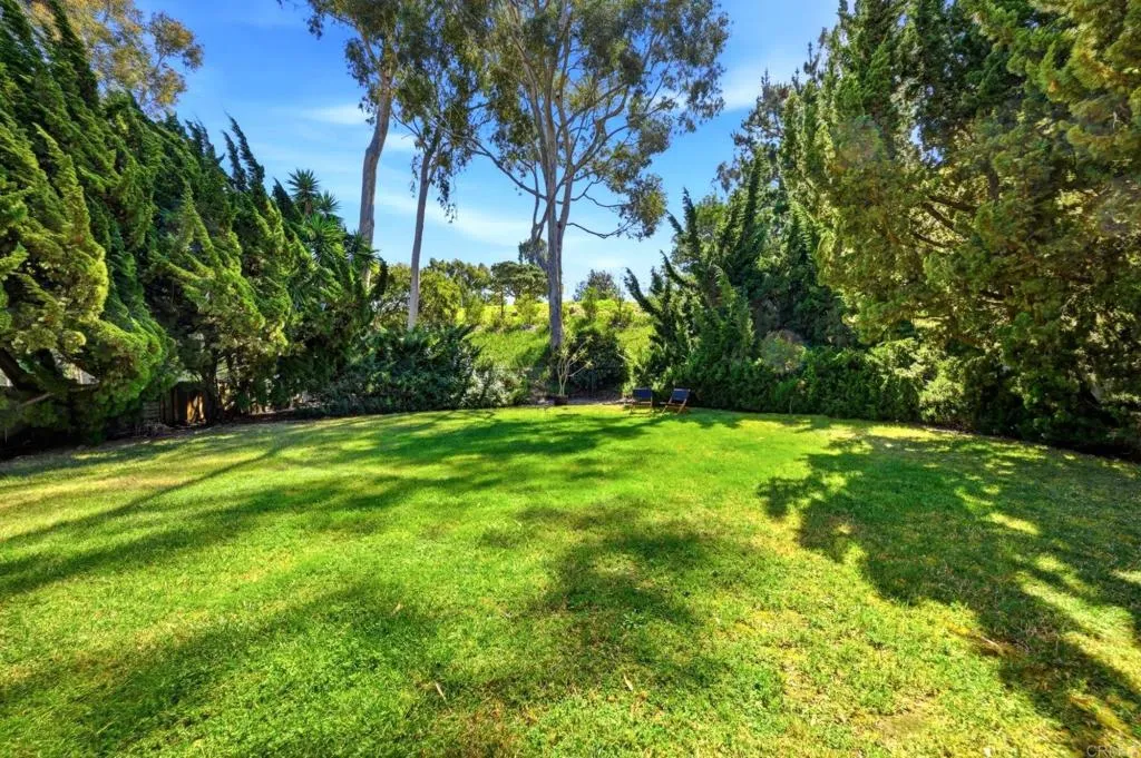 https://cdn.realtyfeed.com/cdn/127/306692659/2141ef6387518065f5c4c8af84cb9634.webp