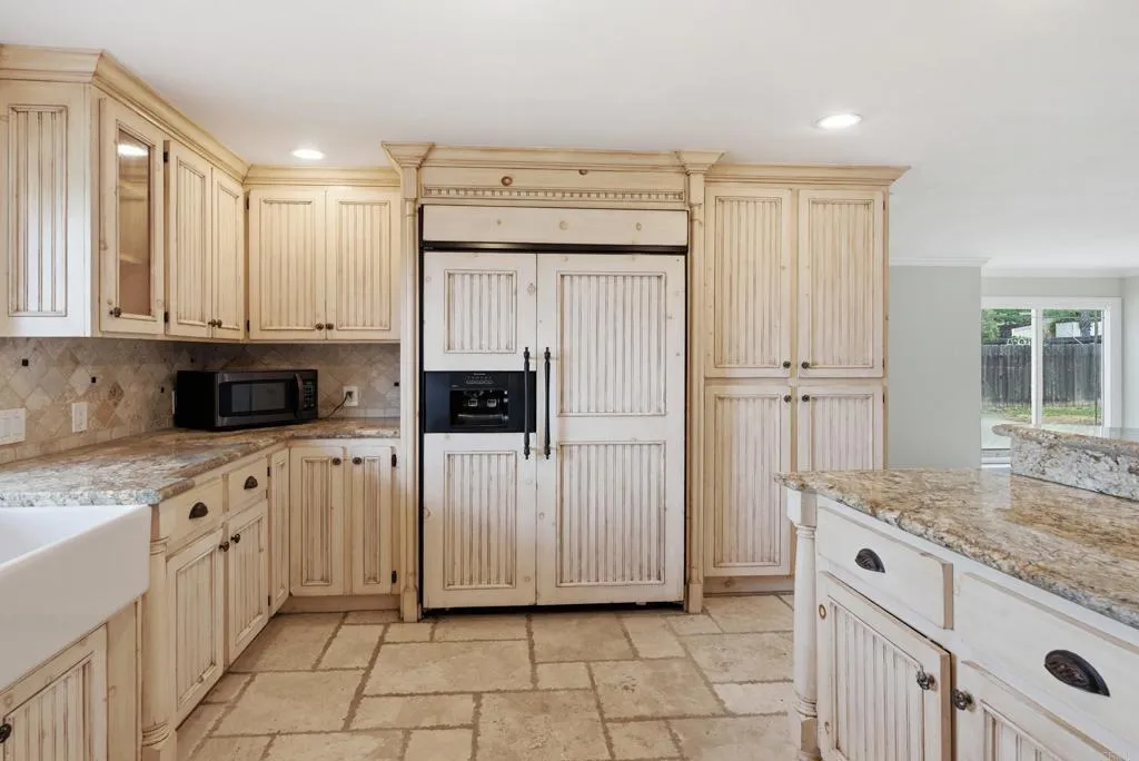 https://cdn.realtyfeed.com/cdn/127/306692678/3472b0aee9e4f4d56bb7012658ee40eb.webp