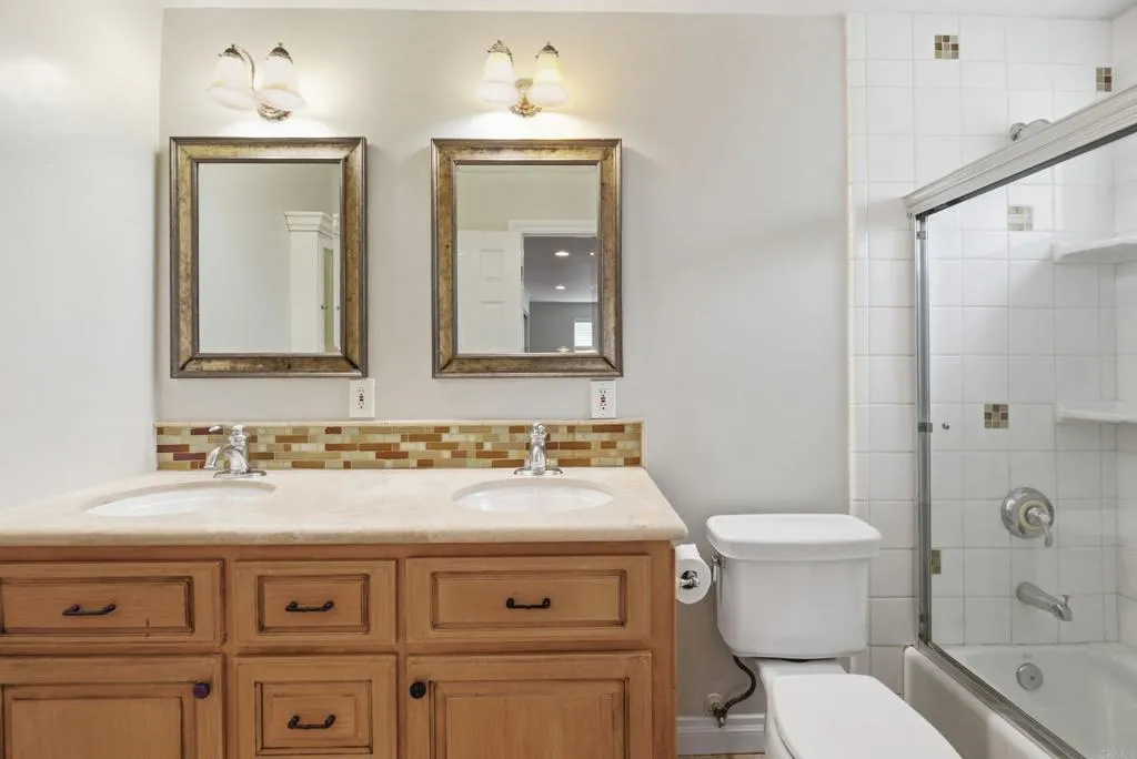 https://cdn.realtyfeed.com/cdn/127/306692678/4a0313d6077c538de0ee6c5f015de02b.webp