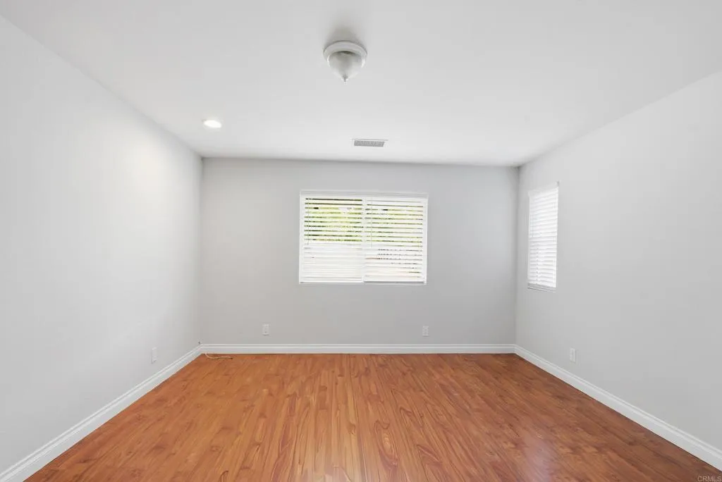 https://cdn.realtyfeed.com/cdn/127/306692678/efc316e2aa7f4696784d55c5b06ed7a4.webp