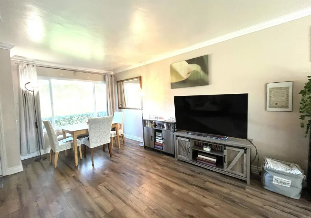 https://cdn.realtyfeed.com/cdn/127/306692687/11f0d076260681ae5053636d64c637c1.webp
