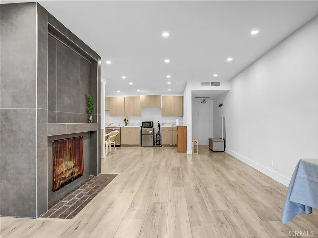 440 Veteran Avenue UNIT 102, Los Angeles, CA, 90024