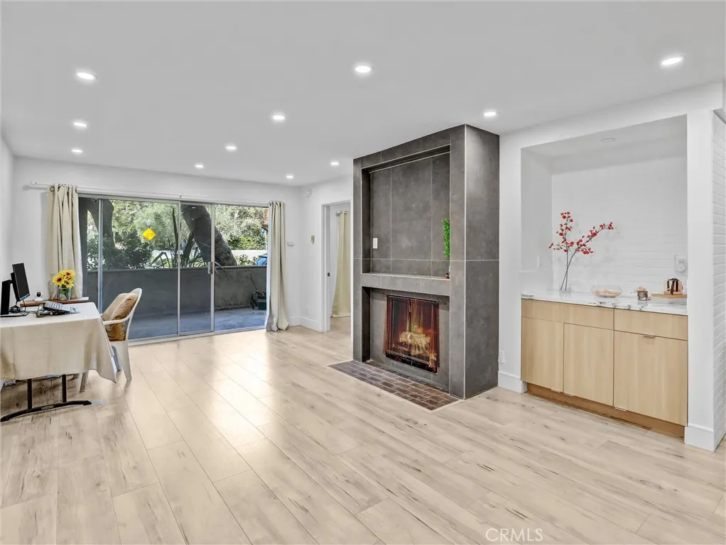 440 Veteran Avenue UNIT 102, Los Angeles, CA, 90024