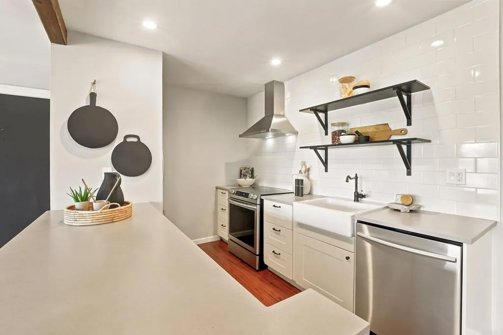 Photo #8: PTP2602830 Listing: Photo #8