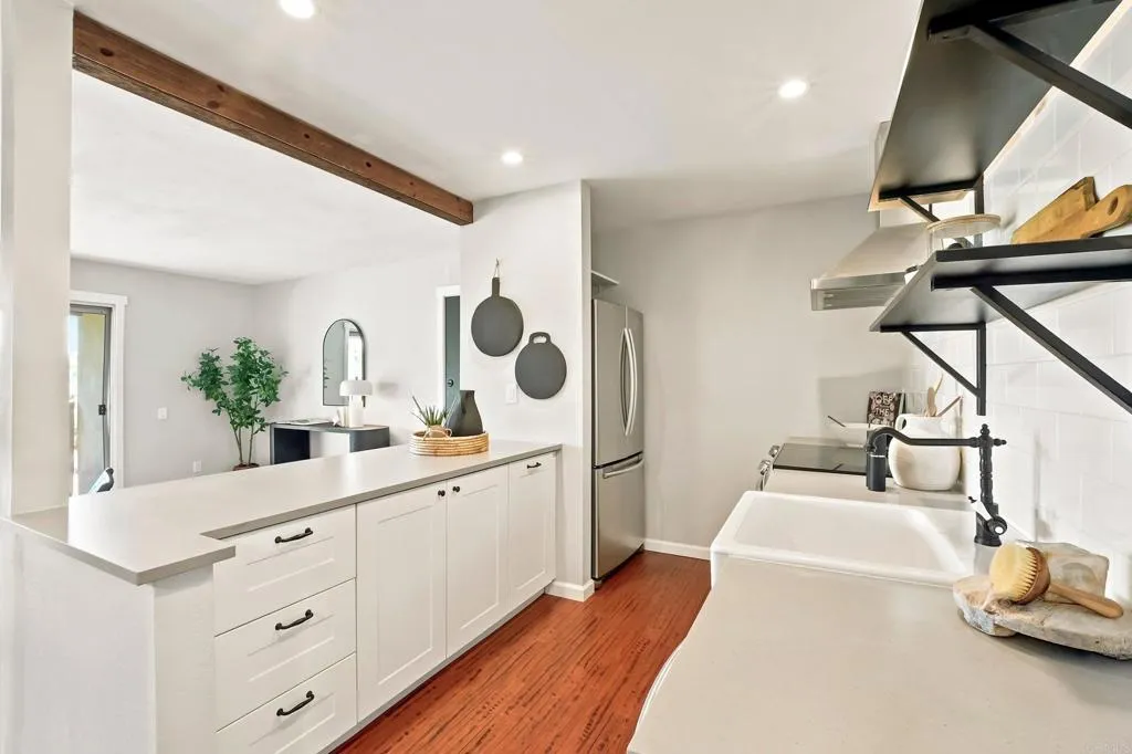 Photo #12: PTP2602830 Listing: Photo #12