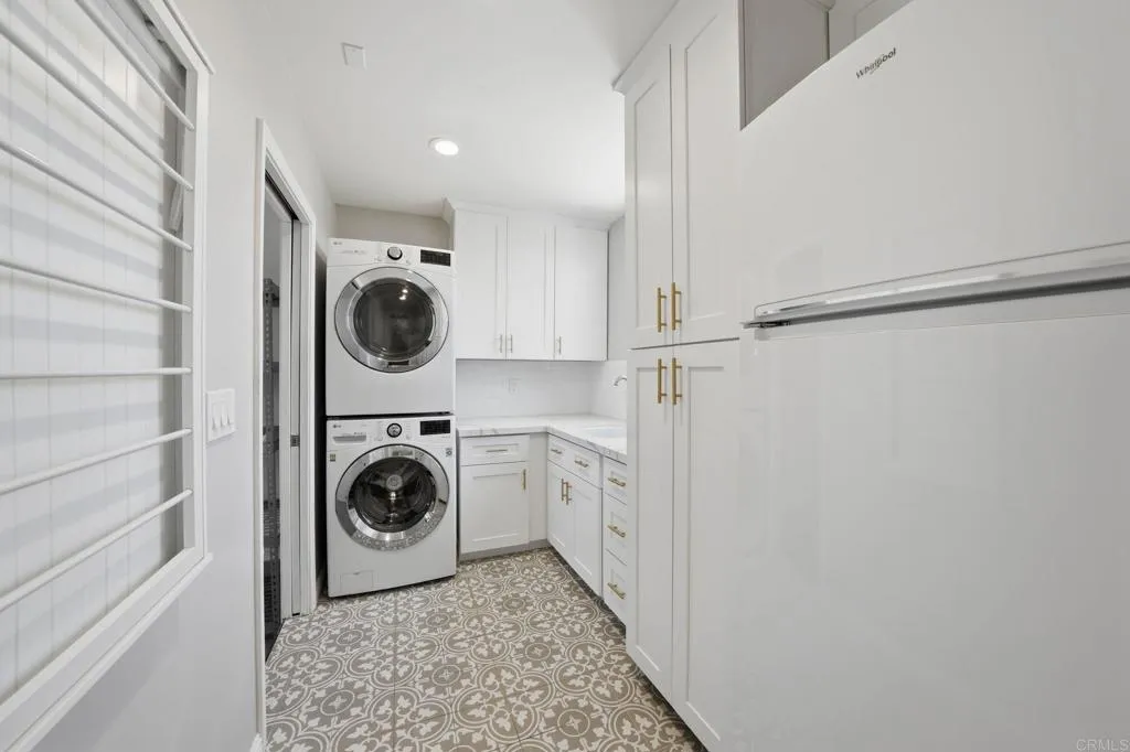 https://cdn.realtyfeed.com/cdn/127/306692864/ab4506ade39a28359db68db846357d08.webp