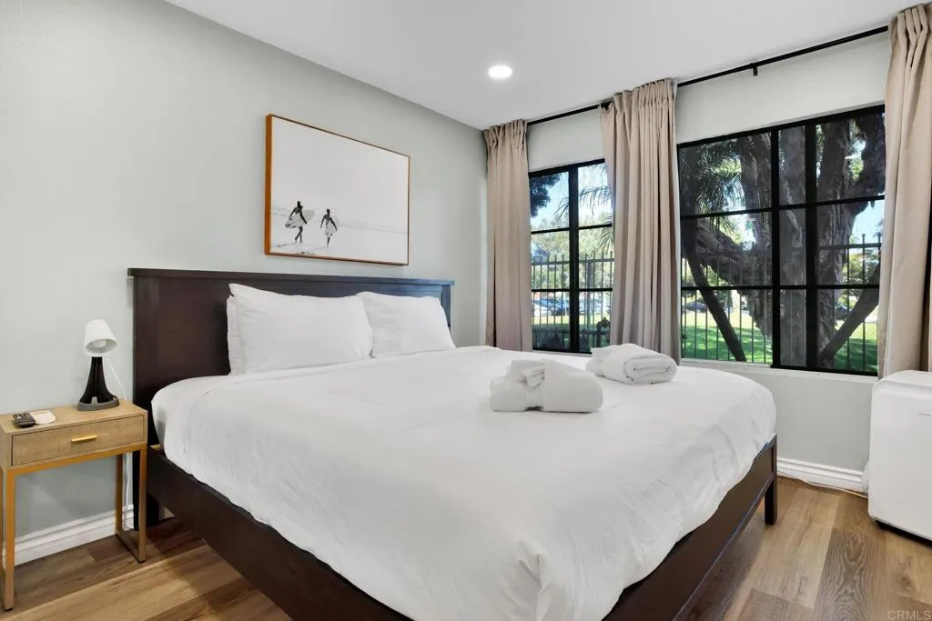 https://cdn.realtyfeed.com/cdn/127/306692876/a3c436416850595b6d6641372239db8c.webp