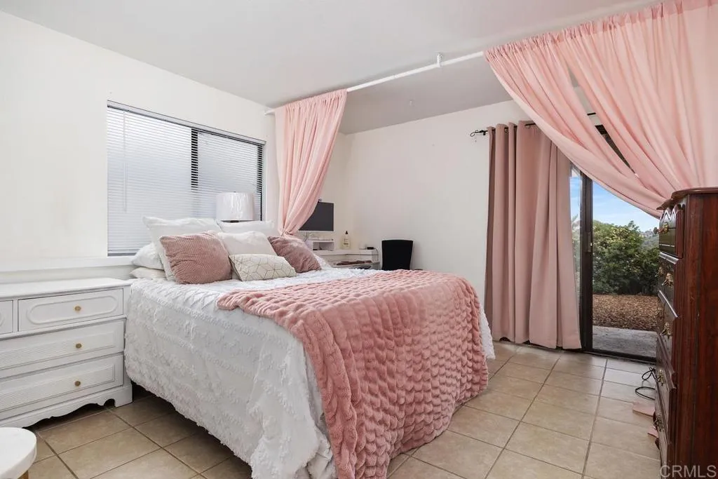 https://cdn.realtyfeed.com/cdn/127/306692878/4b1ada55d1e4e8a034baee2a5dba44a8.webp