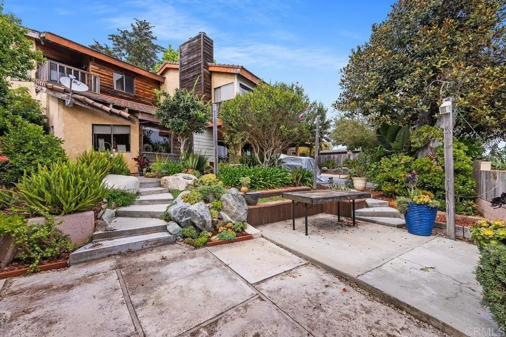 Oceanside, CA 92054