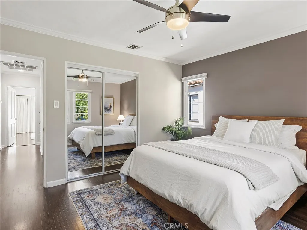 5233 Lemp Avenue, Valley Village, CA, 91601