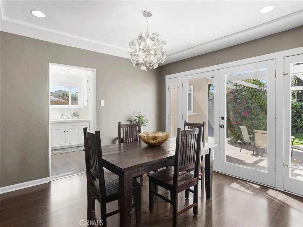 5233 Lemp Avenue, Valley Village, CA, 91601