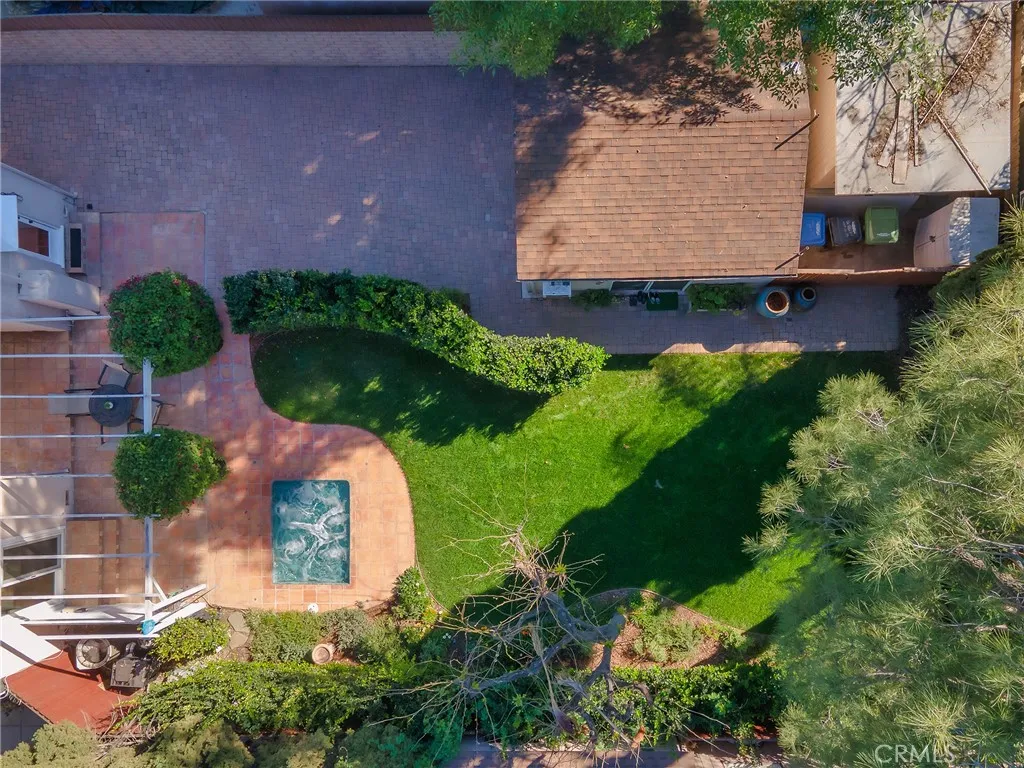 5233 Lemp Avenue, Valley Village, CA, 91601