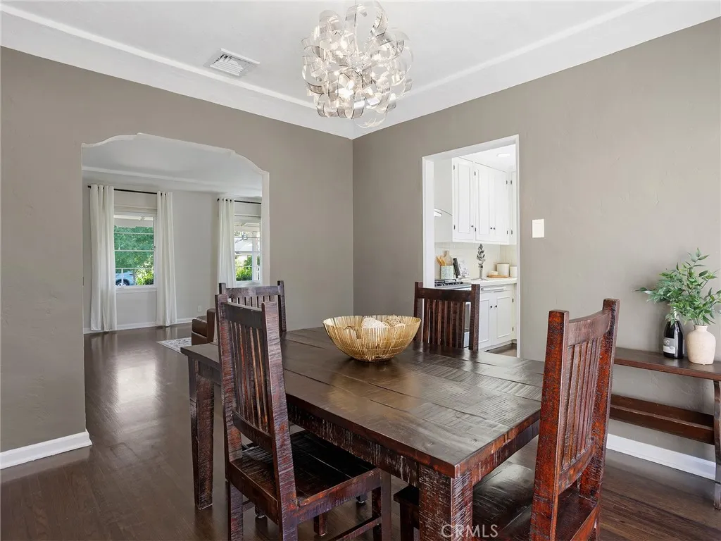 5233 Lemp Avenue, Valley Village, CA, 91601