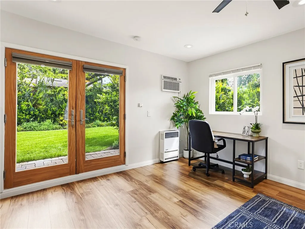 5233 Lemp Avenue, Valley Village, CA, 91601