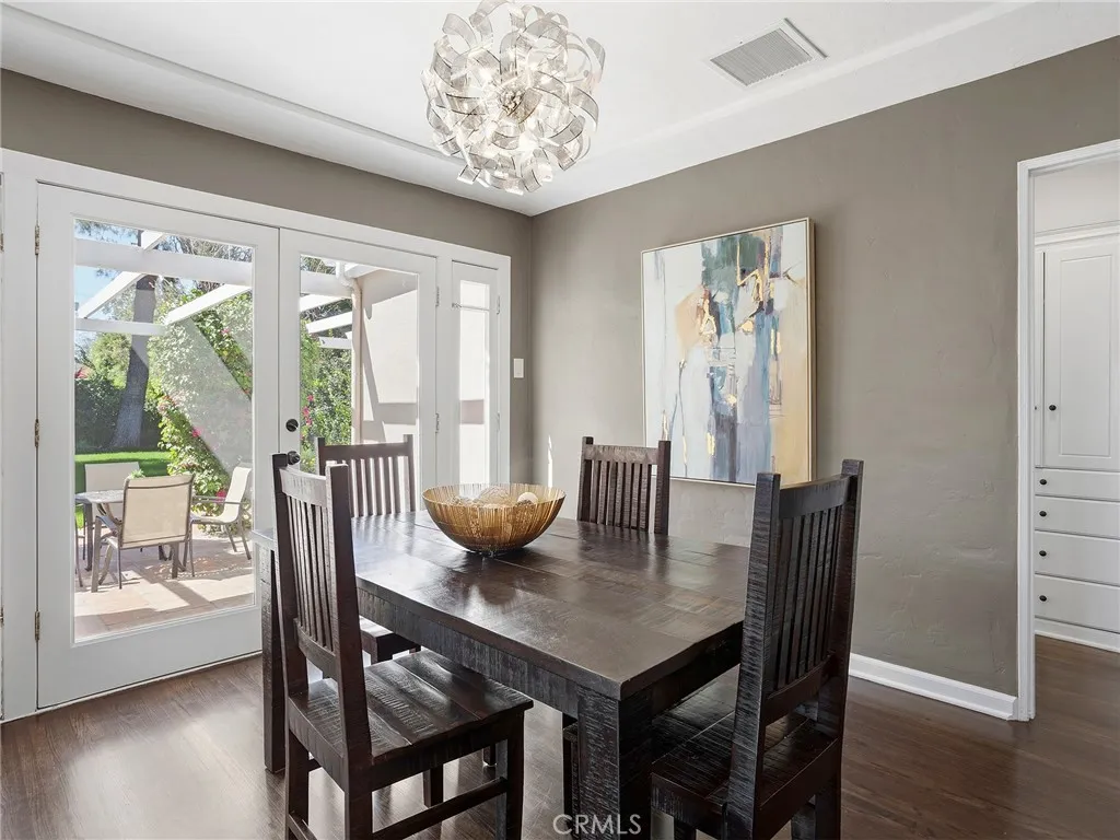 5233 Lemp Avenue, Valley Village, CA, 91601