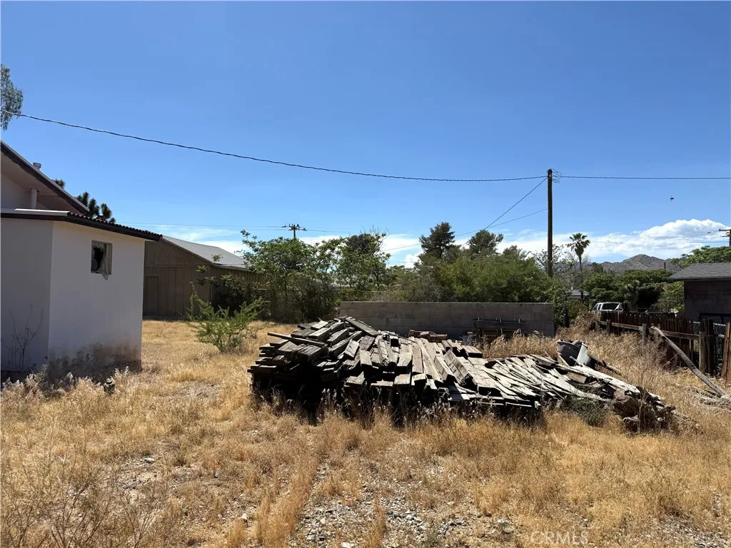 7844 Hopi Trail, Yucca Valley, CA, 92284