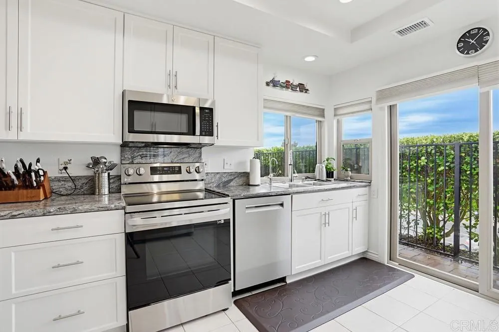 https://cdn.realtyfeed.com/cdn/127/306692951/42a6e20eb935ec32ea4c29561729cbb0.webp