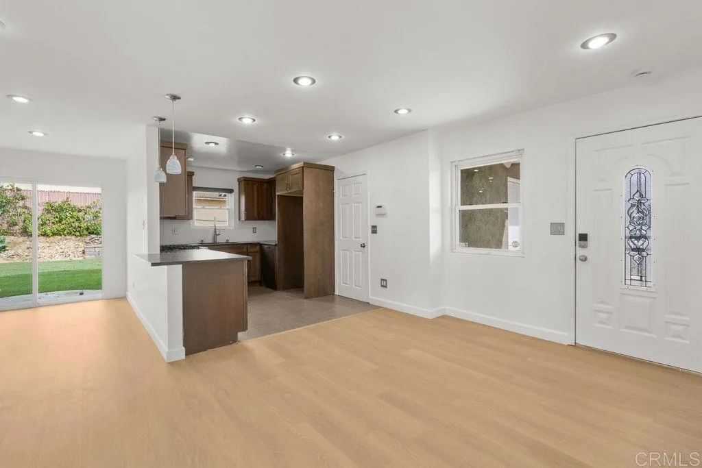 Photo #9: PTP2602841 Listing: Photo #9