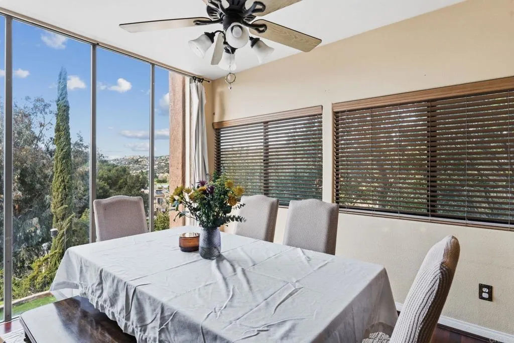 https://cdn.realtyfeed.com/cdn/127/306692958/27fc3842feea7310fb5d562ad78b5d0d.webp