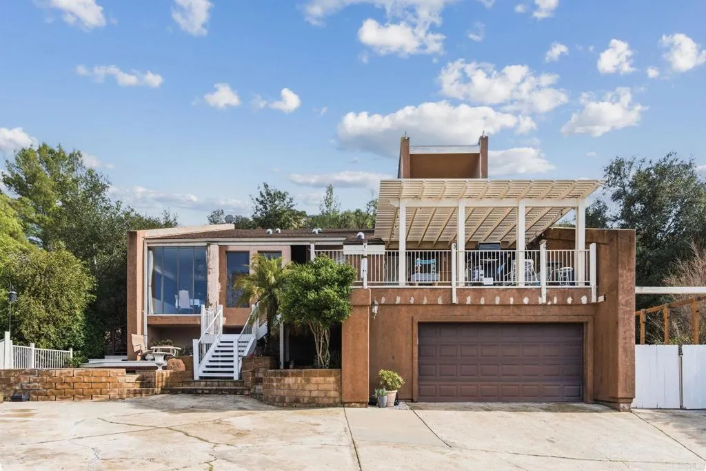 https://cdn.realtyfeed.com/cdn/127/306692958/b911fe18f0eea6f453f97dff98e98eda.webp