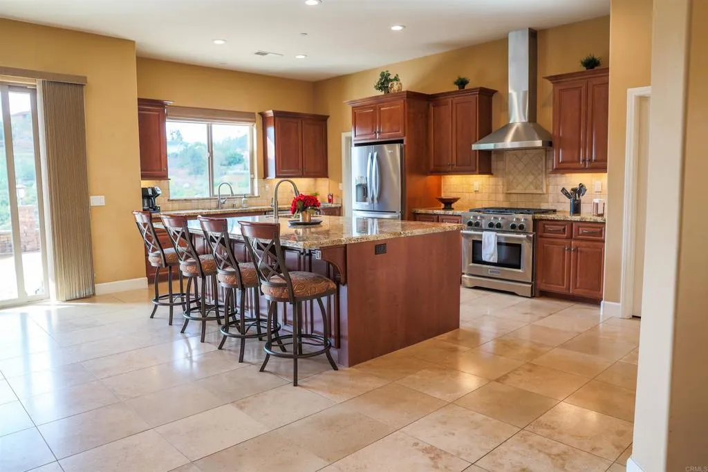 https://cdn.realtyfeed.com/cdn/127/306692959/d29b10ad174d28467739f1281d1d0c4c.webp