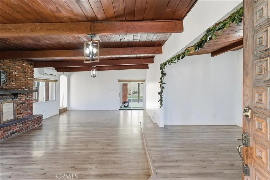 https://cdn.realtyfeed.com/cdn/127/306692977/5abae20a683c5caef9d312f86cb7c814.webp