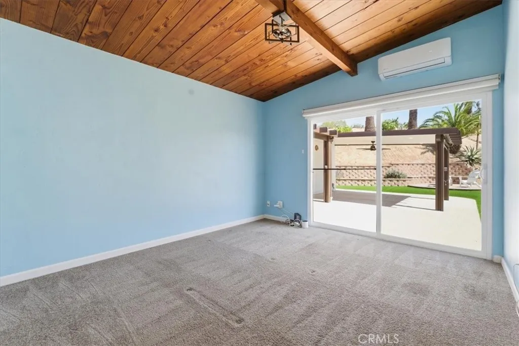 https://cdn.realtyfeed.com/cdn/127/306692977/d38fceb4f0212769951f48f25527bd23.webp