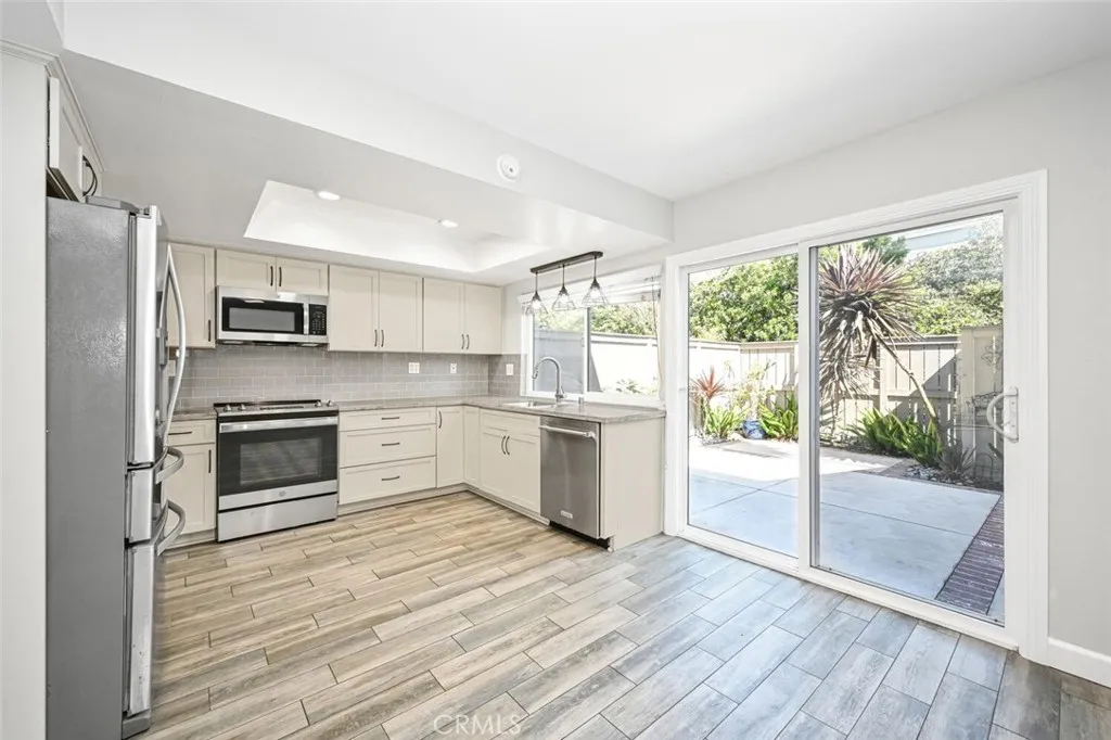 Huntington Beach, CA 92648