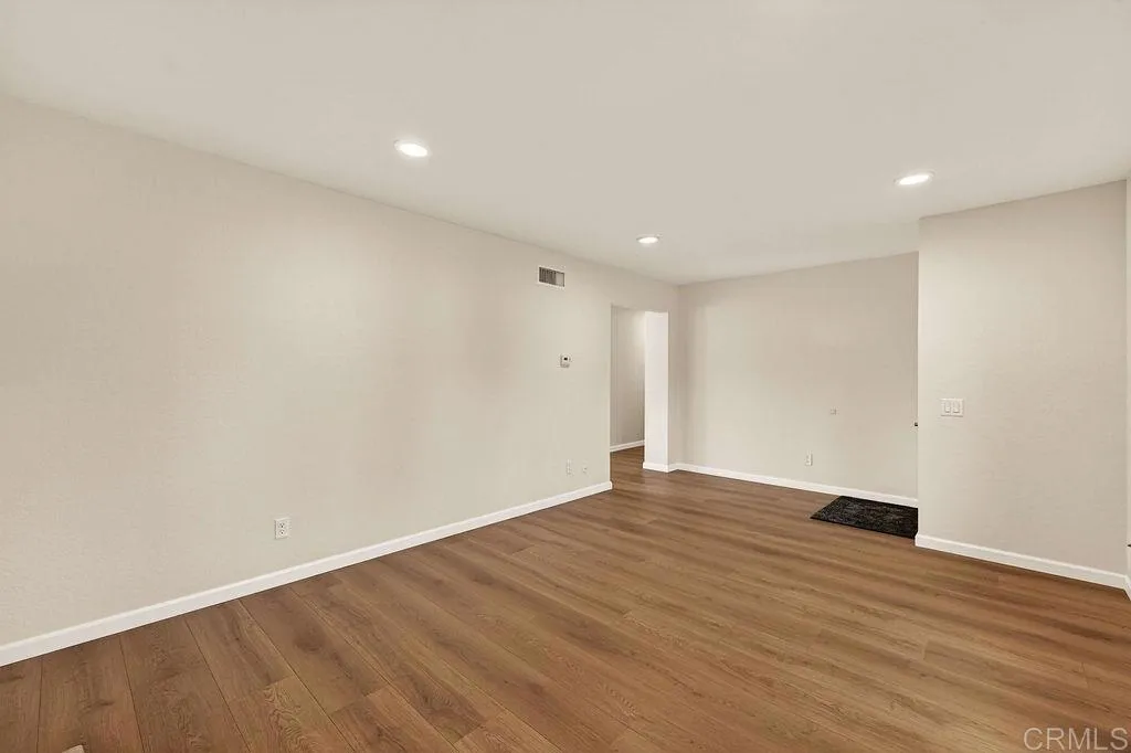 https://cdn.realtyfeed.com/cdn/127/306693017/70d0dbd6856f1d5846b04210ec79821a.webp