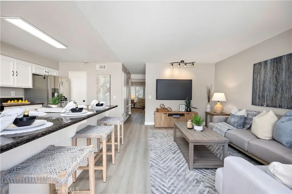 Photo #14: SW26081834 Listing: Photo #14