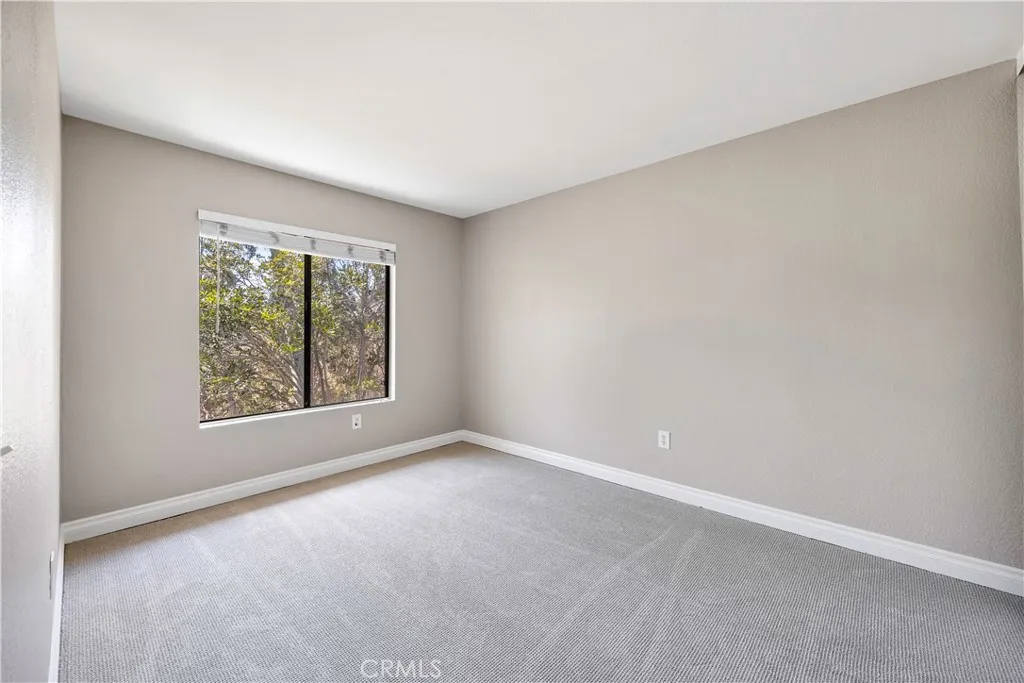 Photo #27: SW26081834 Listing: Photo #27