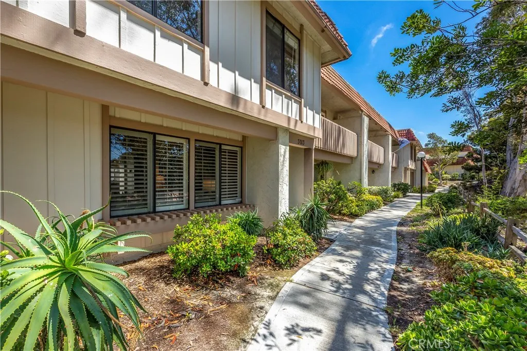 https://cdn.realtyfeed.com/cdn/127/306693038/5fc7094c0fbe08764ef8b0b7d7fefa7b.webp