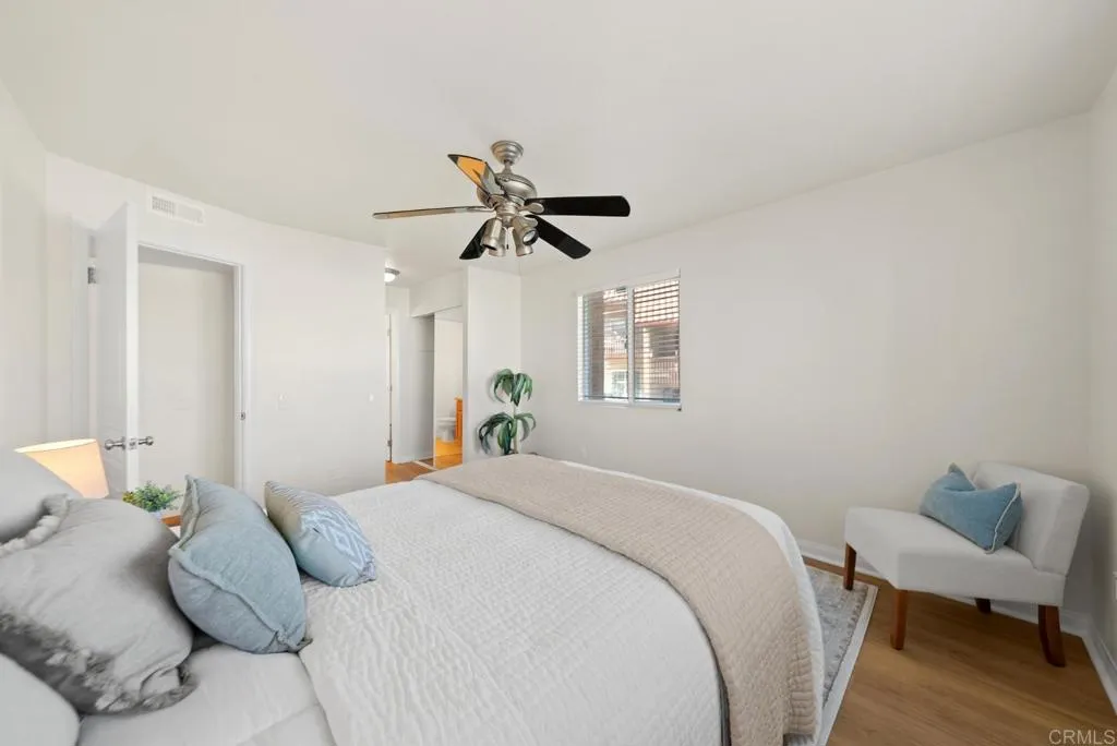 https://cdn.realtyfeed.com/cdn/127/306693078/abd0caaf6d31f764a9c360be58a84e82.webp